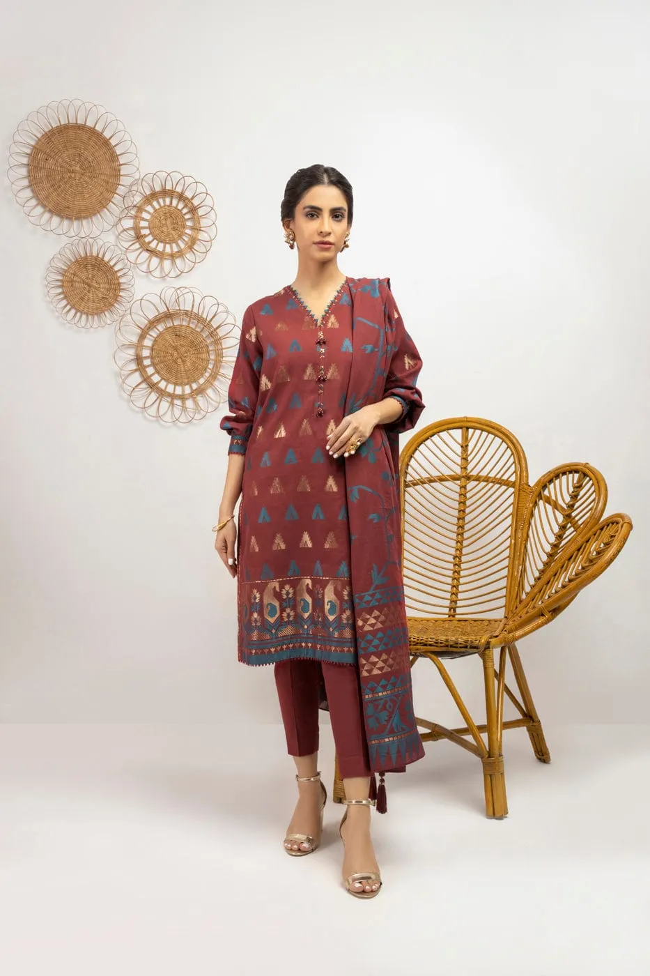 3 Pc Printed Jacquard Suit With Jacquard Dupatta