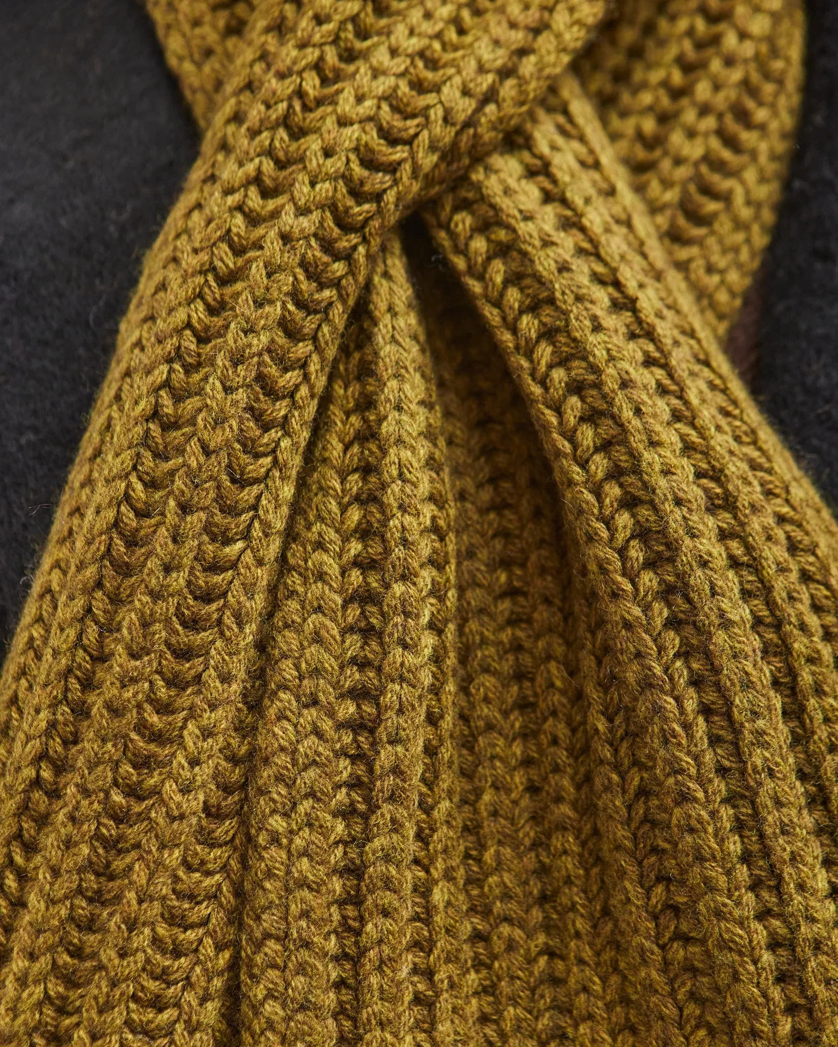 7115 by Szeki Yak Cross Scarf, Kelp