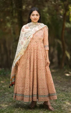 Anupriya D (Kurti Dupatta)