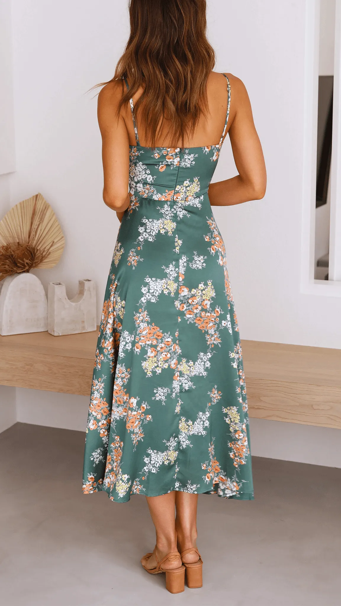 Arnia - Elegant floral dress