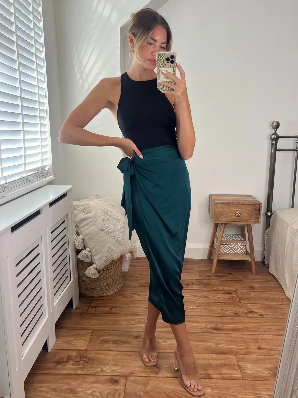 Beau Wrap Midi Skirt / Emerald Green