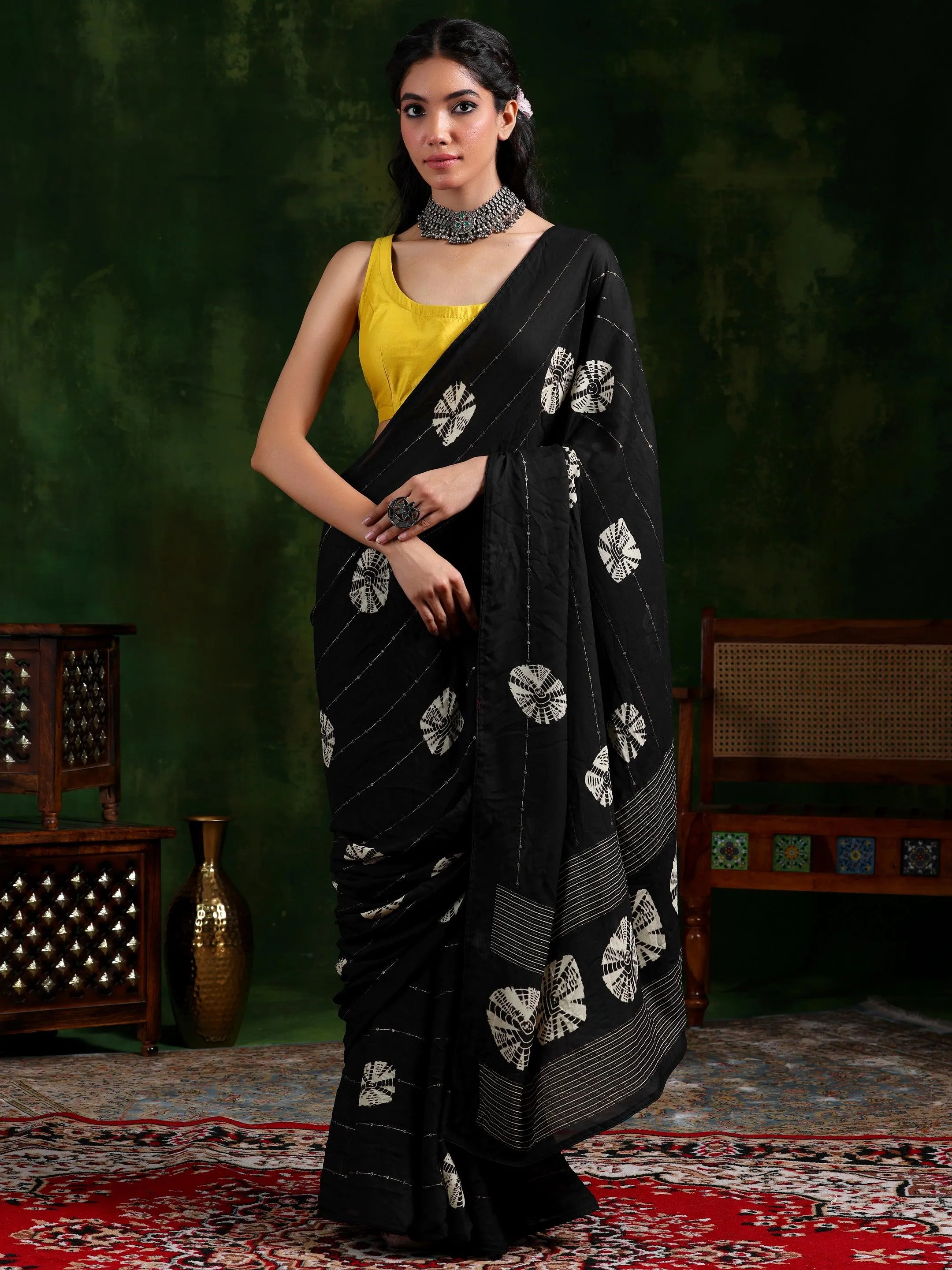 Black Printed Poly Chiffon Saree With Unstitched Blouse Piece