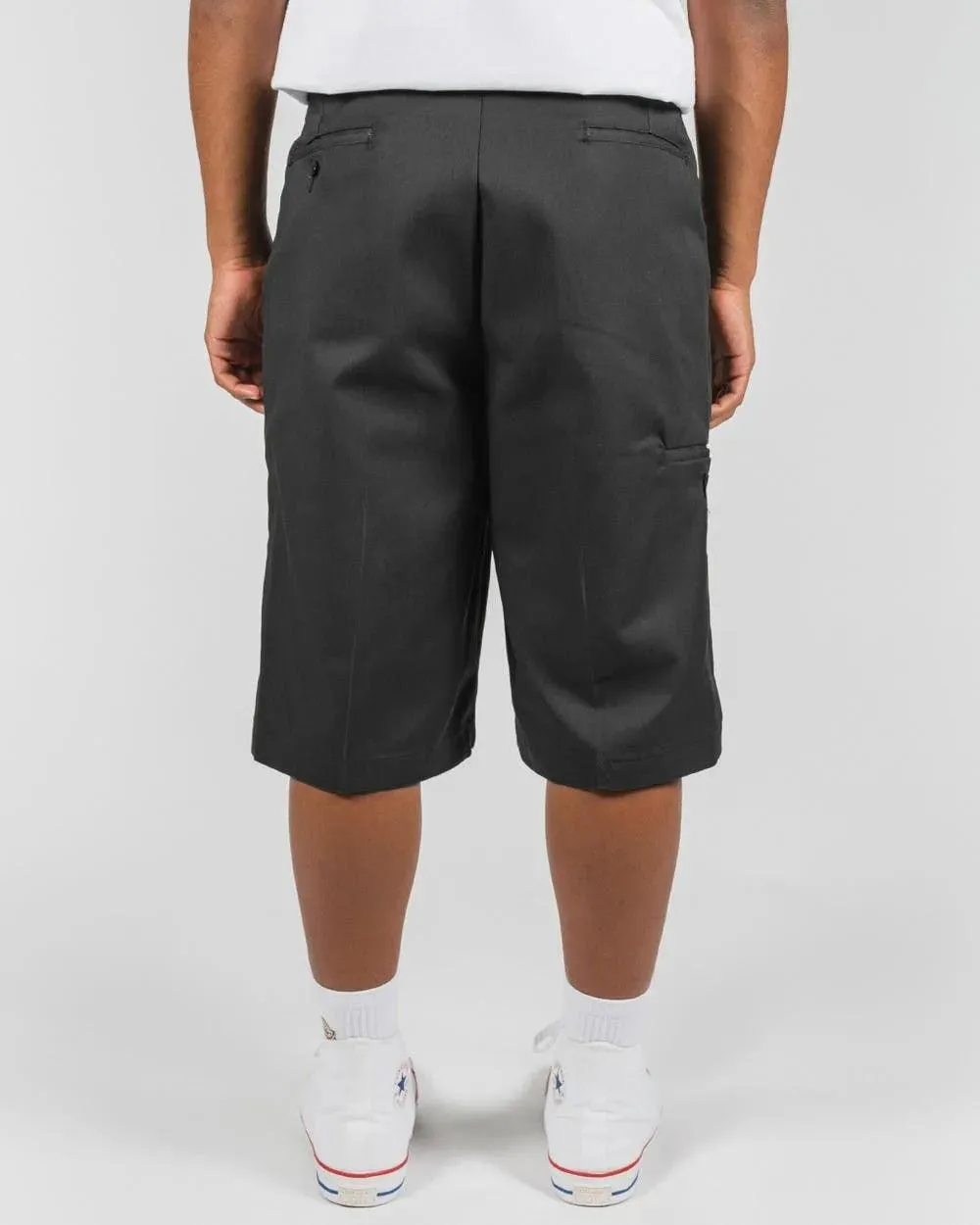 Dickies - 13" Loose Fit Multi Pocket Short