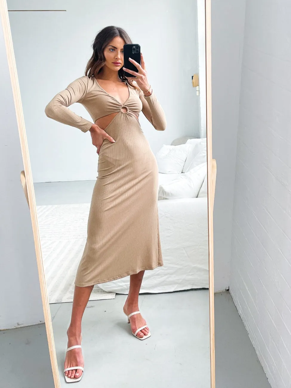 Justina Dress - Beige