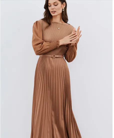 Kelda - Pleated long sleeve dress