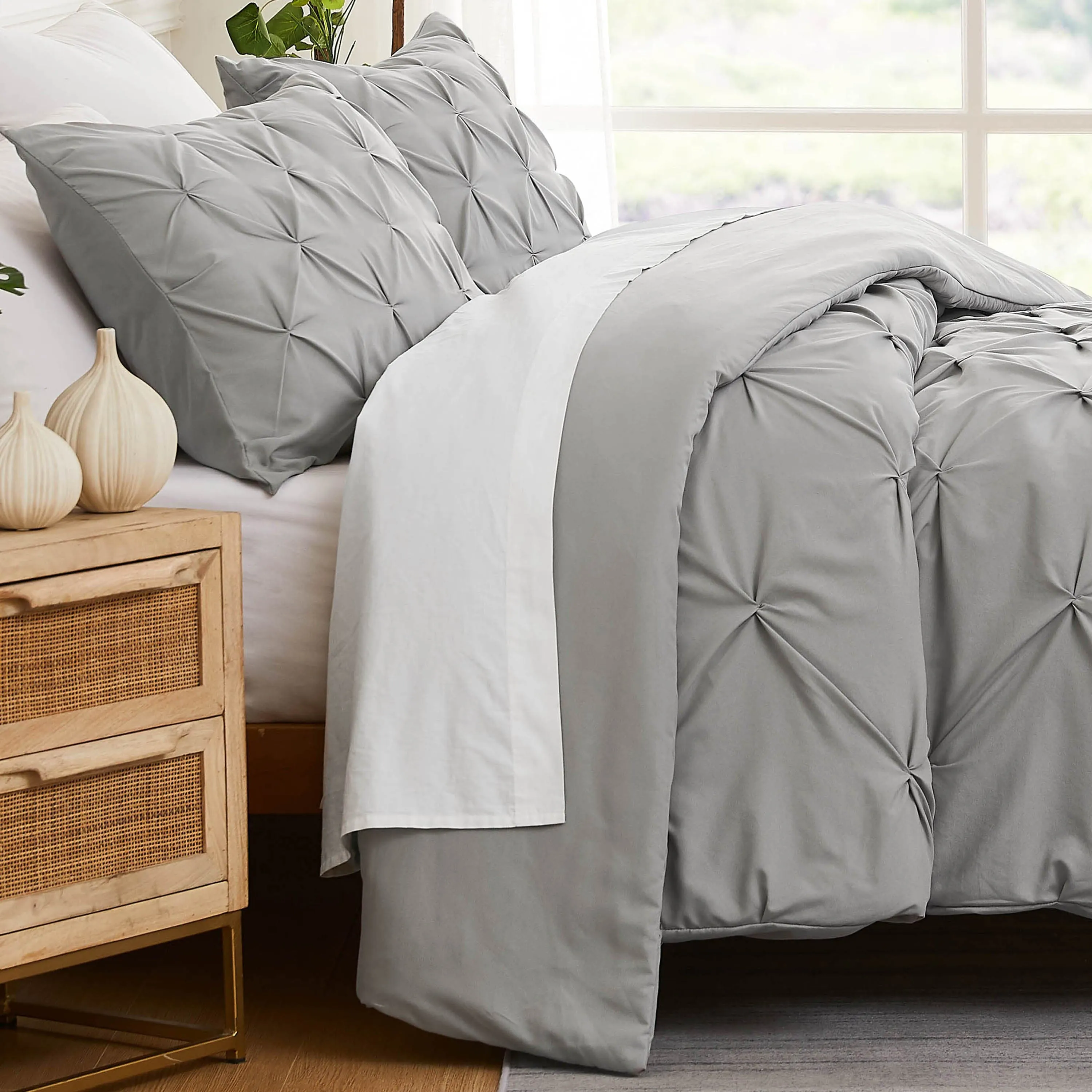 Pintuck Pinch Pleated Duvet Cover Set