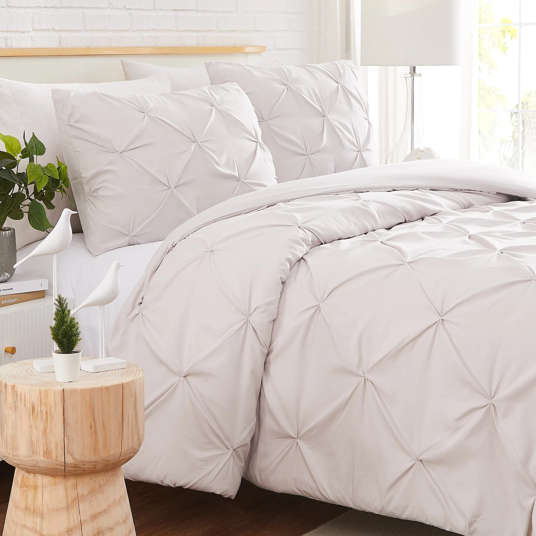 Pintuck Pinch Pleated Duvet Cover Set