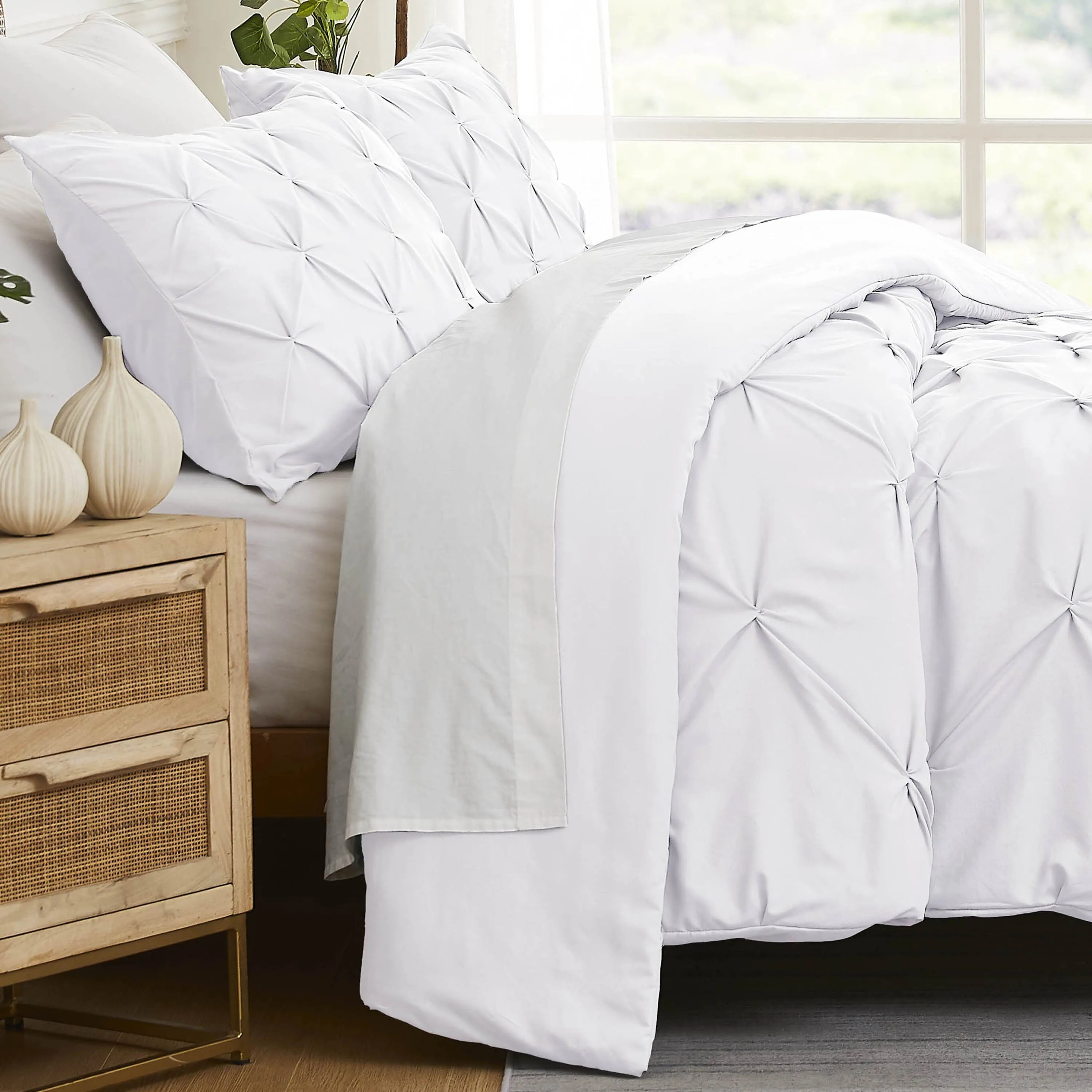 Pintuck Pinch Pleated Duvet Cover Set