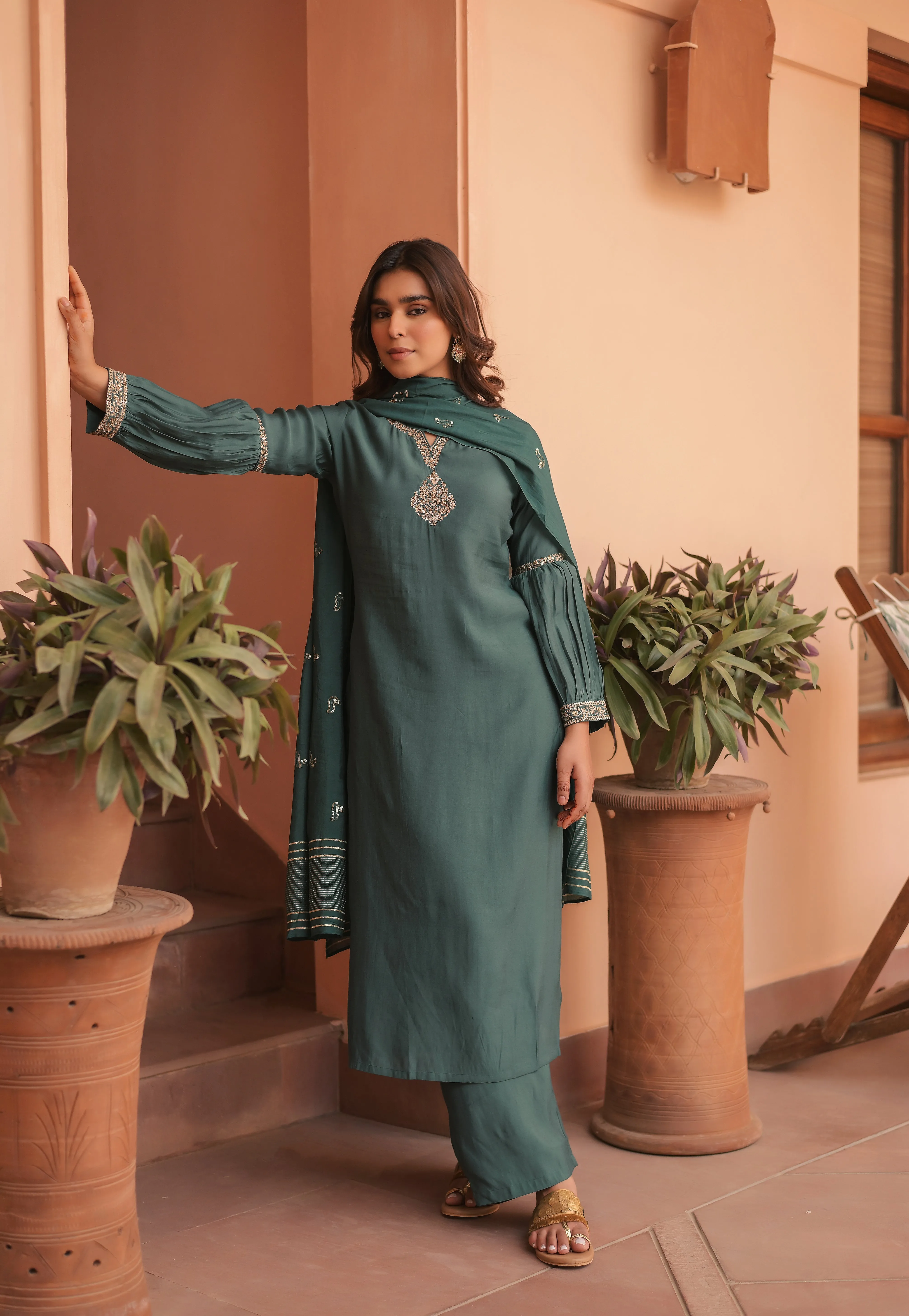 Regal Aura Silk Kurta Set With Dupatta